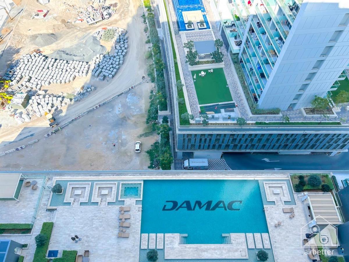 Luxury Stay At Damac Majestine With Balcony & Views Dubai Exterior photo